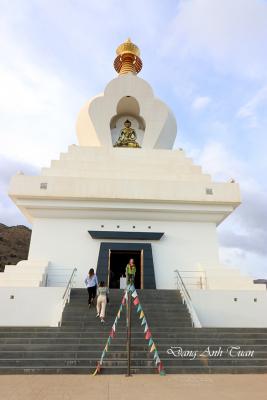 stupa 4